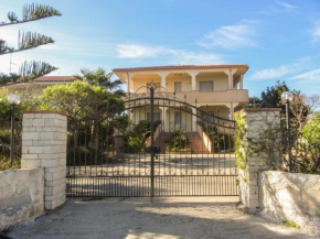 Гостиница Casa Pinuccia  Марина Ди Модика